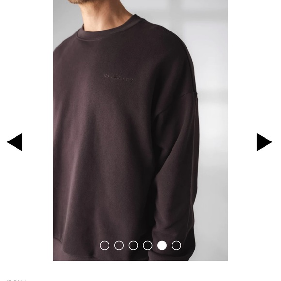 Sweatsuit - Picture 3 of 7